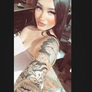 Meet your Posher, Beatriz